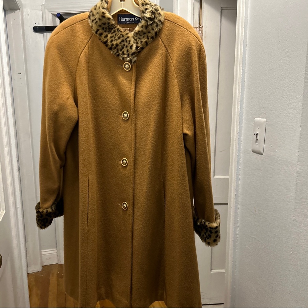 Herman Kay Vintage Coat Faux Fur Collar &Cuff on Wrist - Picture 8 of 10